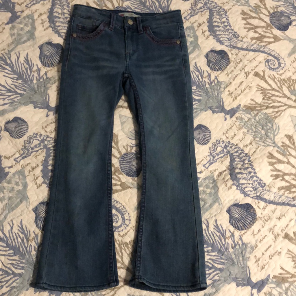 Levis 715